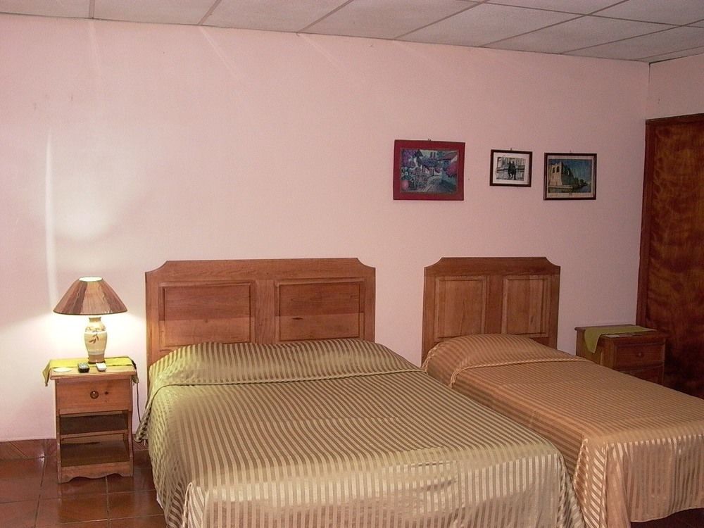 Hostal Casa Los Espinoza Managua Exterior foto